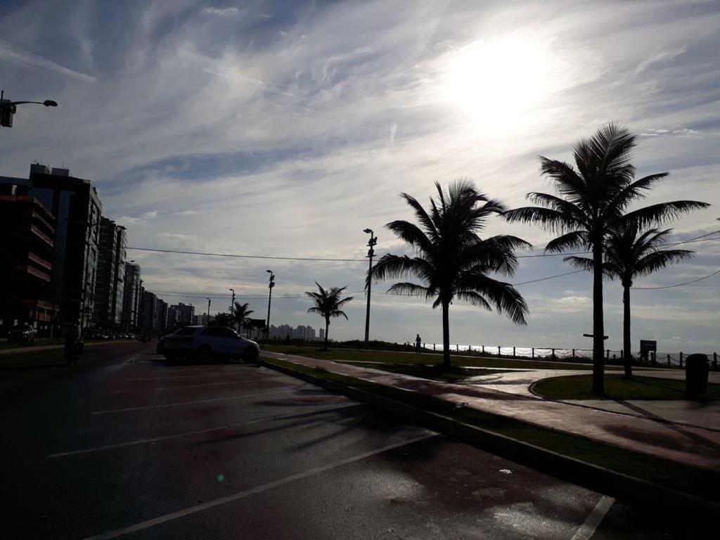Apto Na Orla De Itaparica, Com Wifi, Area Privada E Excelente Para Criancas, Terceira Idade E Pets. Vila Velha  Exterior photo